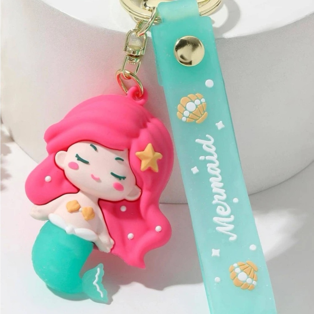 Little Mermaid Bag Charm & Keychain Adorable!